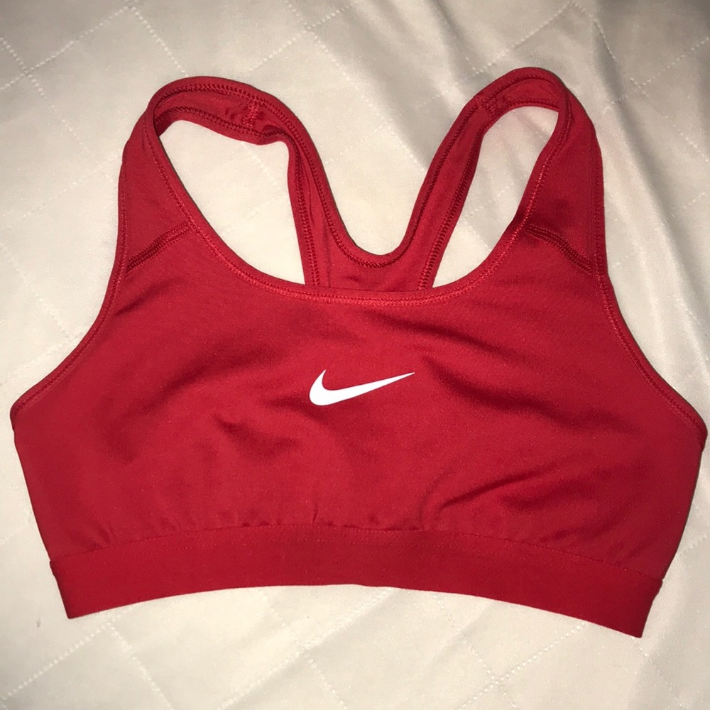 Red Nike Sports Bra Size Small
